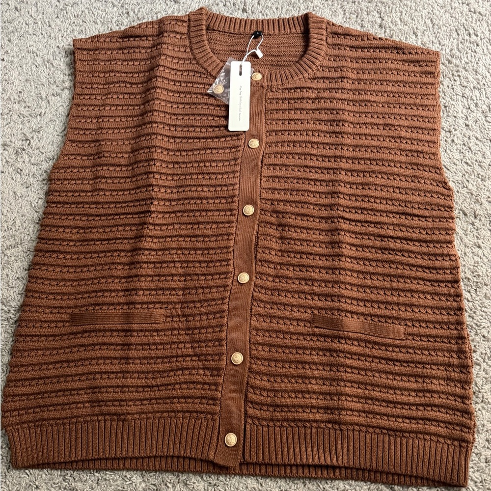 Chic Brown Buttoned Sweater NWT - image 5